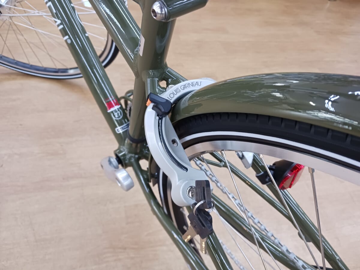 LOUIS GARNEAU（ルイガノ）MULTIWAY 27（マルチウェイ27）カジュアル 