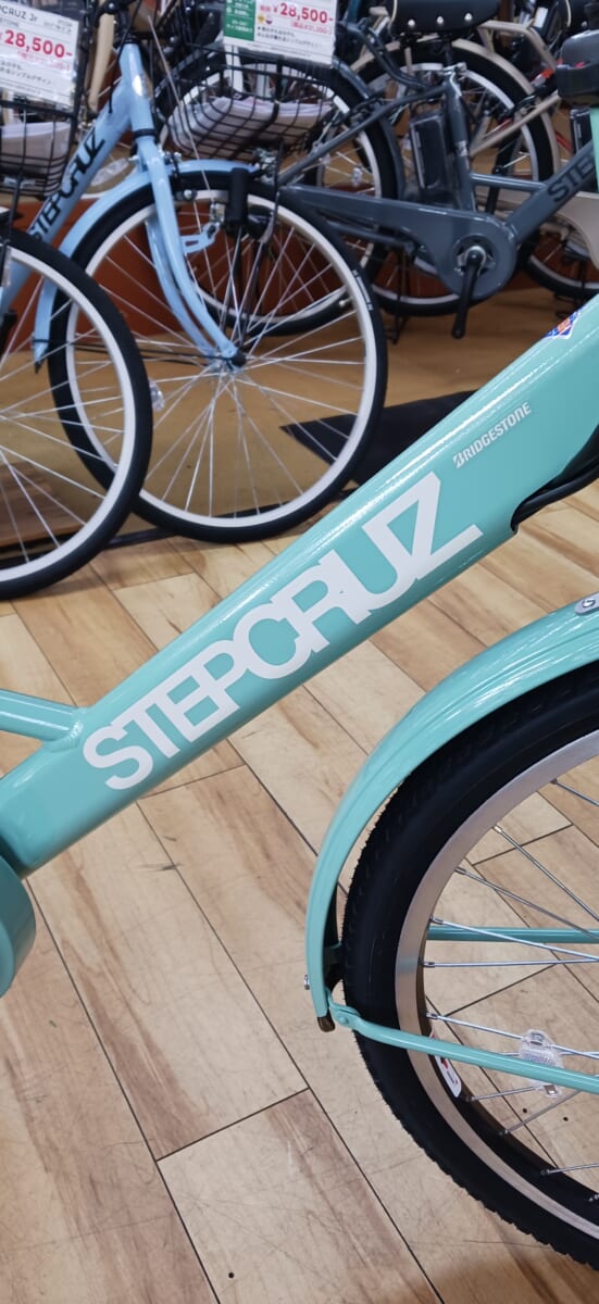 ステップクルーズe 限定カラー入荷しました。（モダングリーン）
